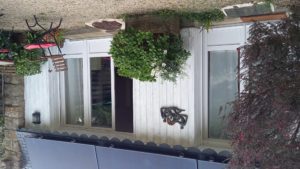 Guesthouse for 2 people with hisown garden and vieuw at the sea